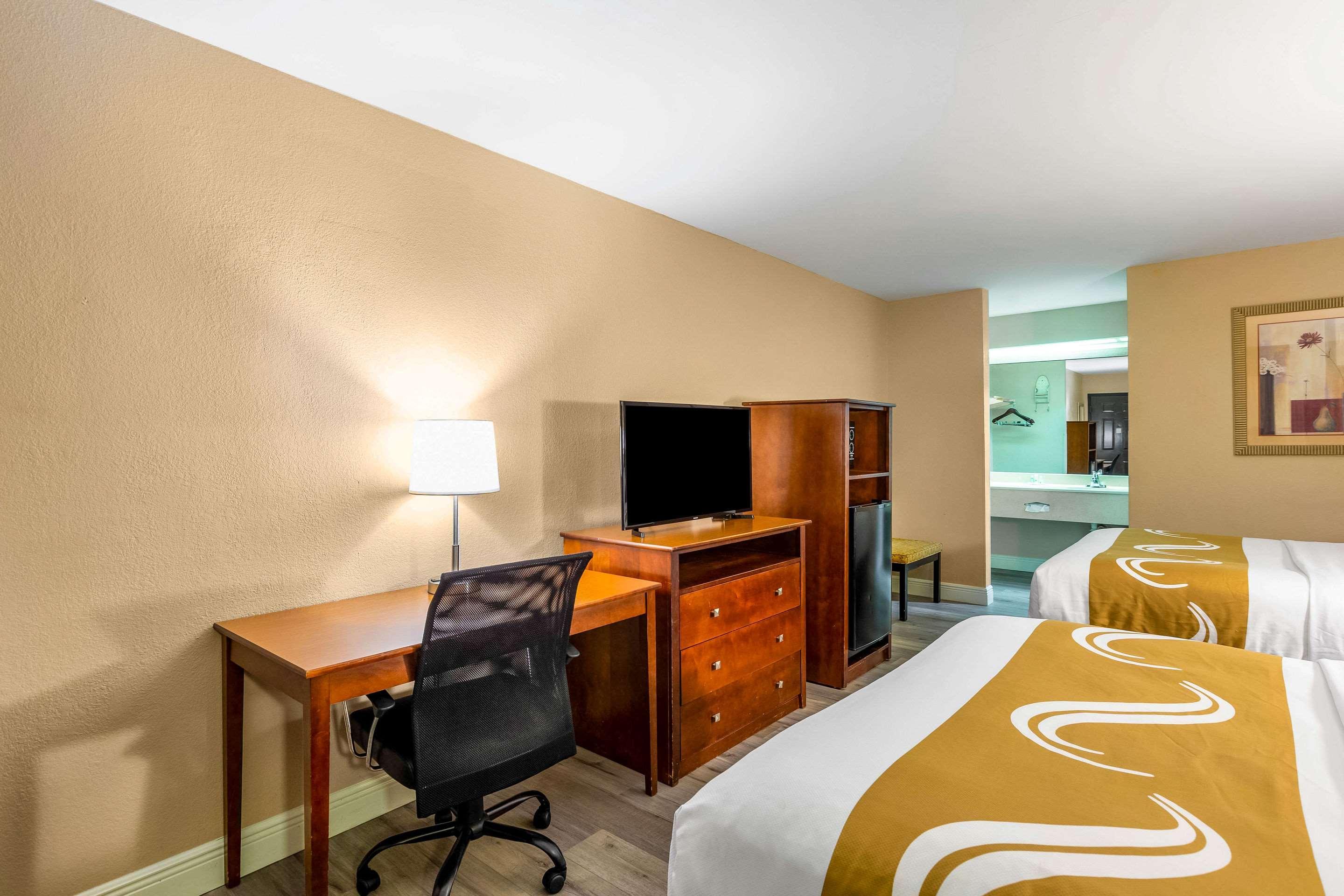 Quality Inn Quincy - Tallahassee West Екстериор снимка