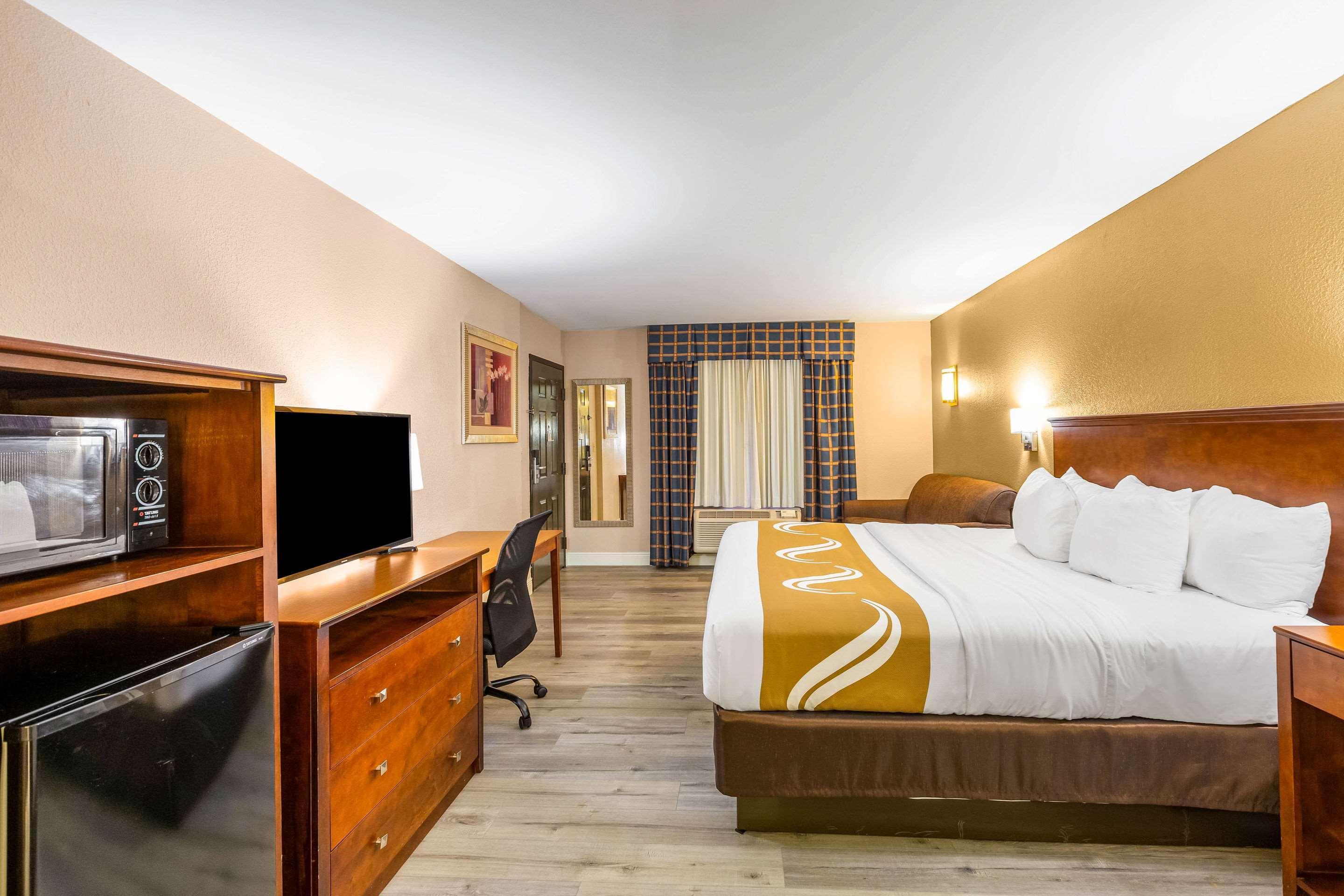 Quality Inn Quincy - Tallahassee West Екстериор снимка