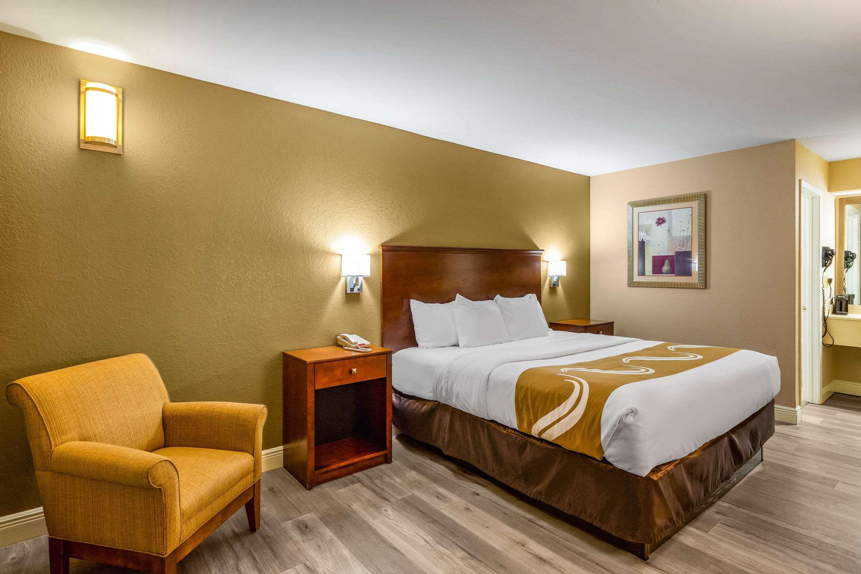 Quality Inn Quincy - Tallahassee West Екстериор снимка
