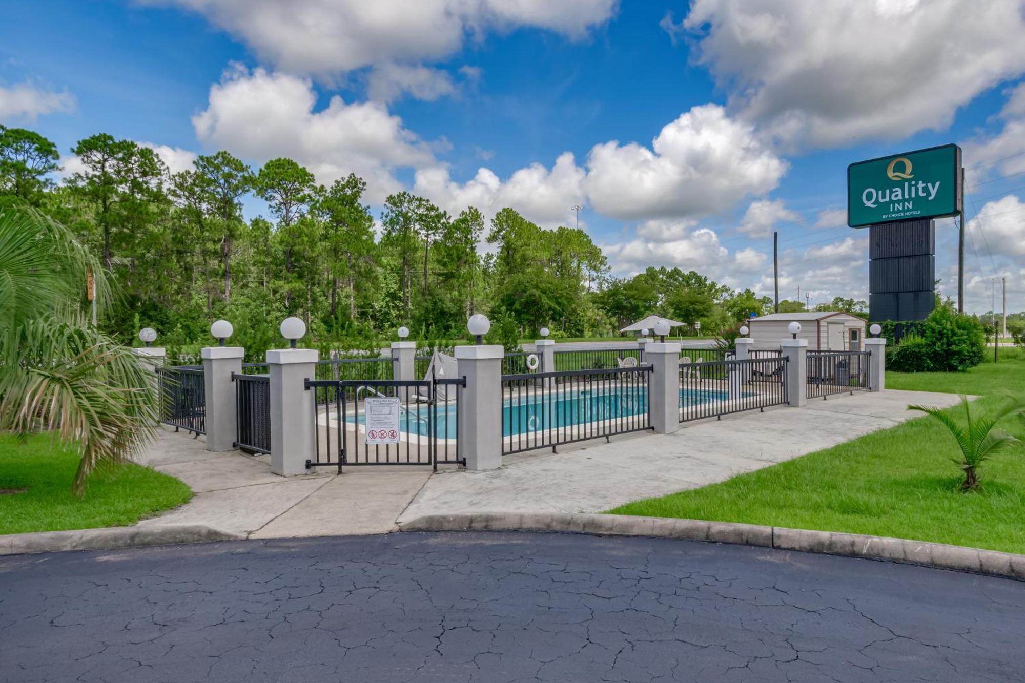 Quality Inn Quincy - Tallahassee West Екстериор снимка