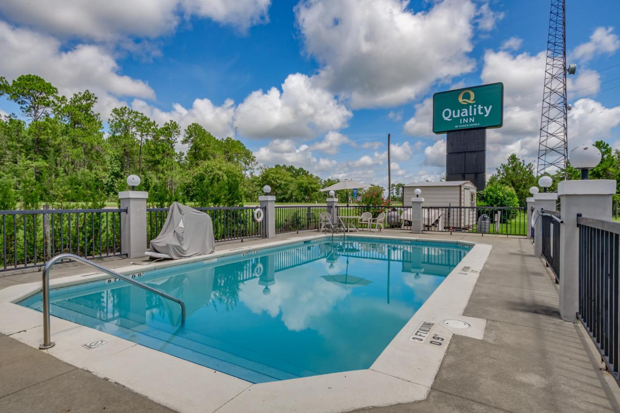 Quality Inn Quincy - Tallahassee West Екстериор снимка