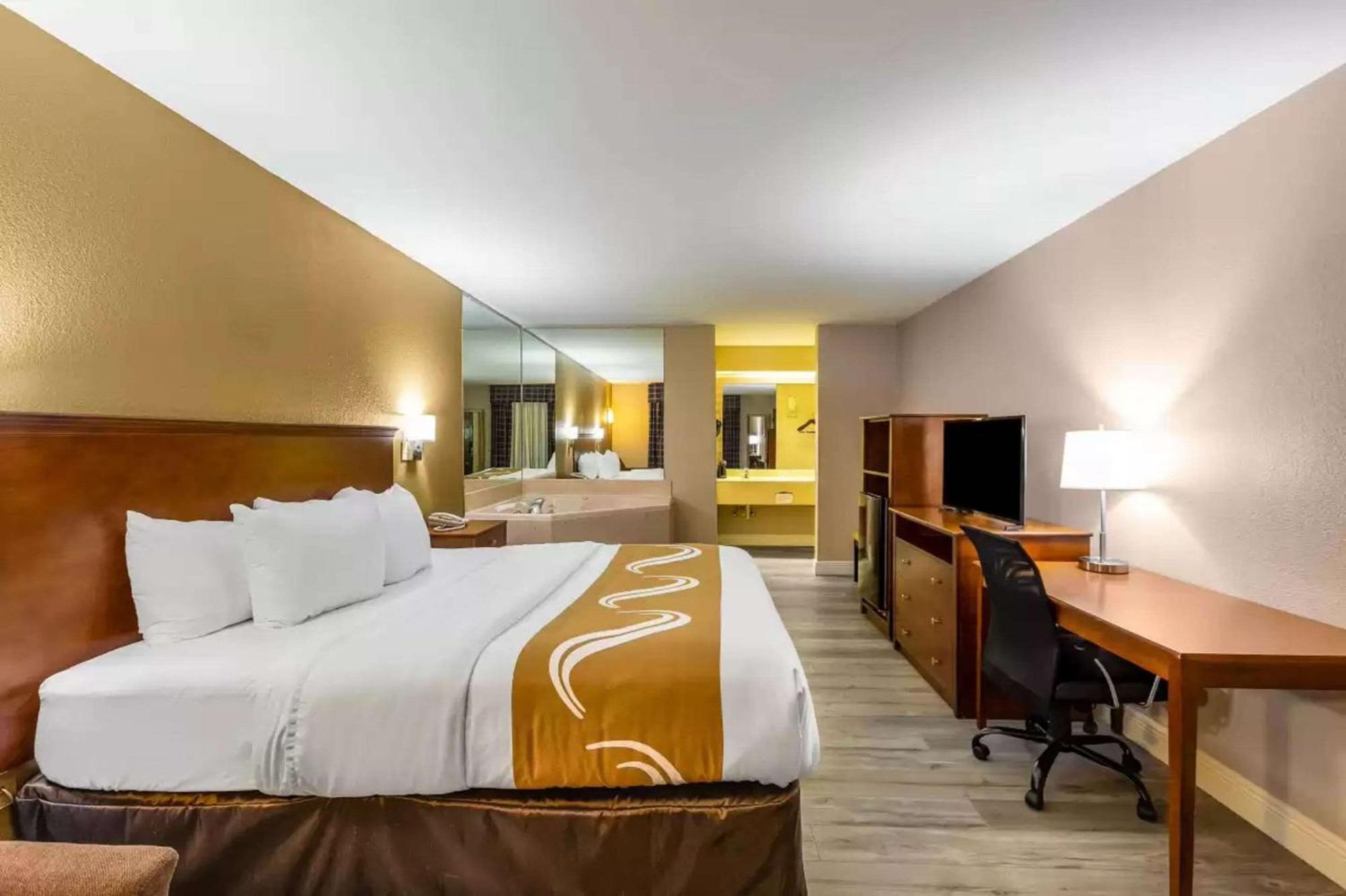Quality Inn Quincy - Tallahassee West Екстериор снимка